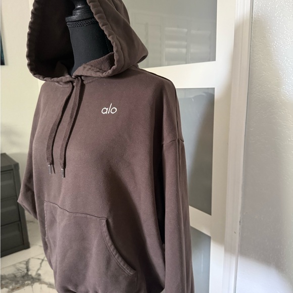 ALO Yoga Women’s Brown Hoodie - Picture 4 of 4